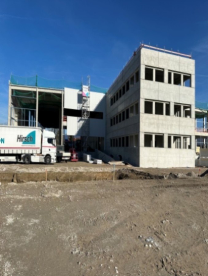 Bürogebäude mit Halleneinbau Deggendorf