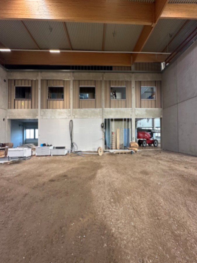 Bürogebäude/Hallenausbau Düren